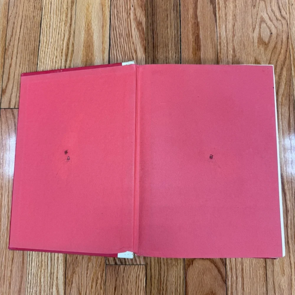 Vintage 1978 The Good Housekeeping Cookbook - Red Cover Hardback